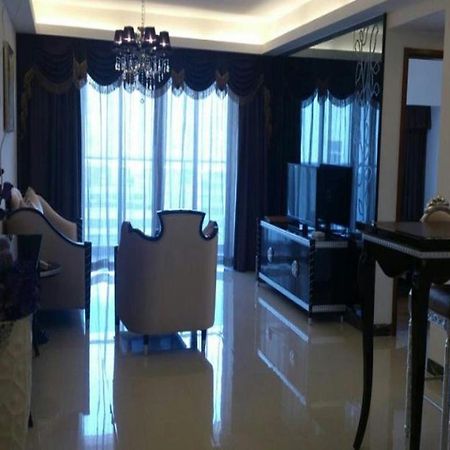 Silver Boutique Hotel Zhuhai Exterior photo