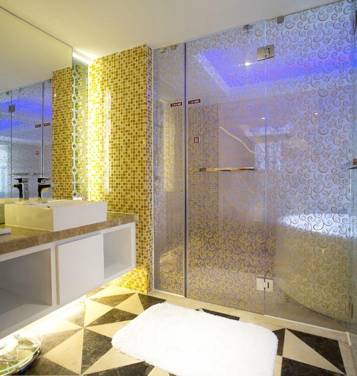 Silver Boutique Hotel Zhuhai Exterior photo