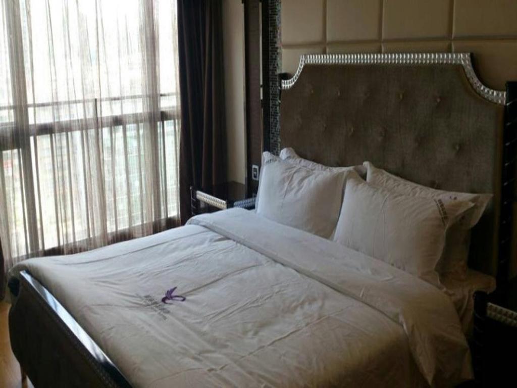 Silver Boutique Hotel Zhuhai Room photo