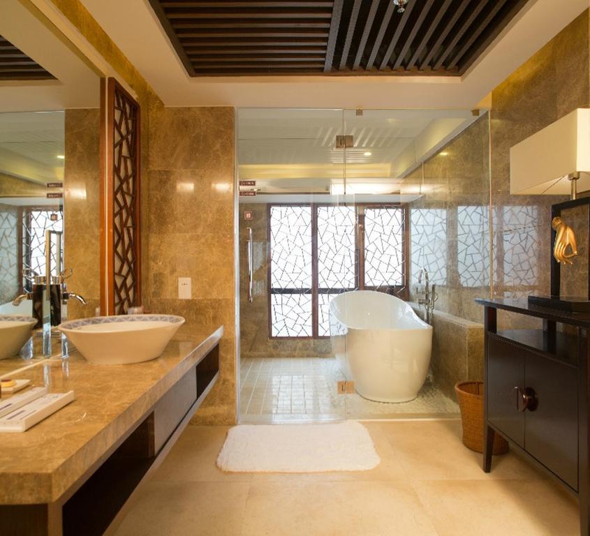 Silver Boutique Hotel Zhuhai Room photo